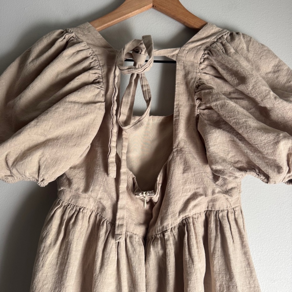 Altar'd State Tan Puff Short Sleeve Tie Open Back Mini Dress Size XS - Picture 6 of 8